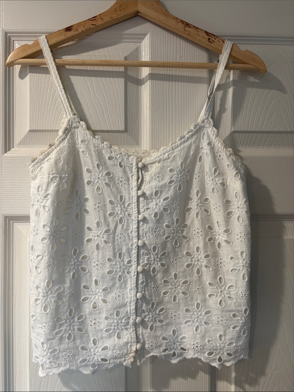 Abercrombie & Fitch White Eyelet Button-Front Camisole Top